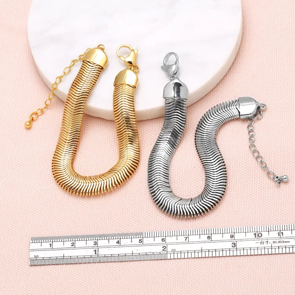 FLOLA DIY Gold Plated Bracelets for Jewelry Making Statement Gold Silver Color Wide Snake Chain Bracelets Wholesale brth77