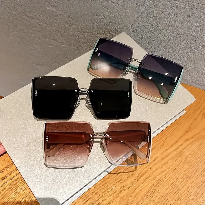New Square Frameless Retro Sunglasses for Women Fashion Vintage Glasses Men Luxury Trend Brand Designer Shades UV400 Eyewear view 6