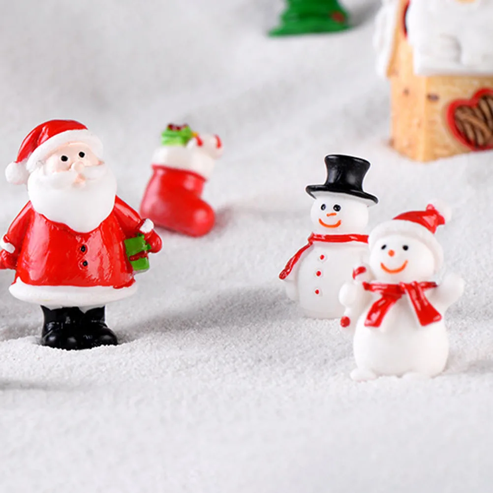 

20Pcs Tiny Snowman Adornments Handmade Resin Christmas Decor for Party Favors DIY Phone Covers Hairpins Festive Props
