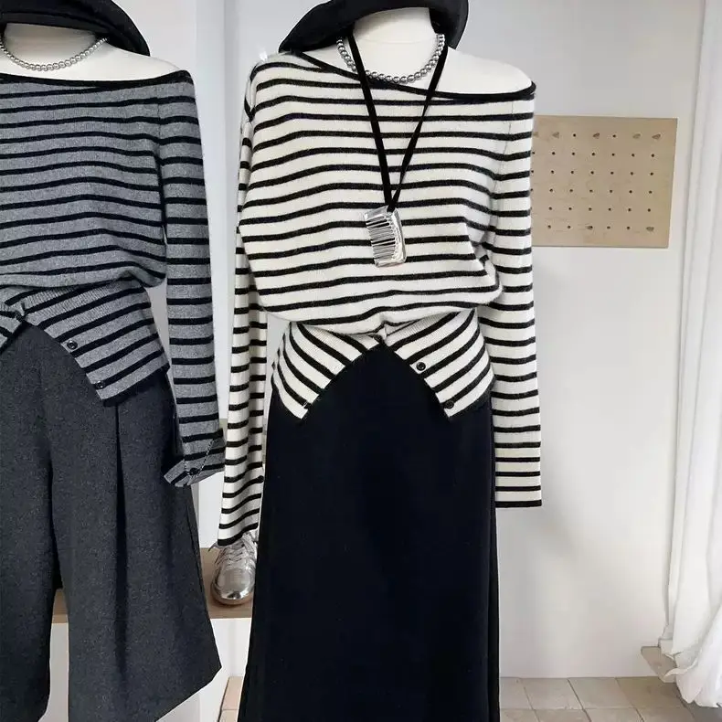 

Весна-осень 2023, новый корейский полосатый цветной трикотаж, женский свитер нестандартной формы с открытыми плечами Ci Walk, подходит