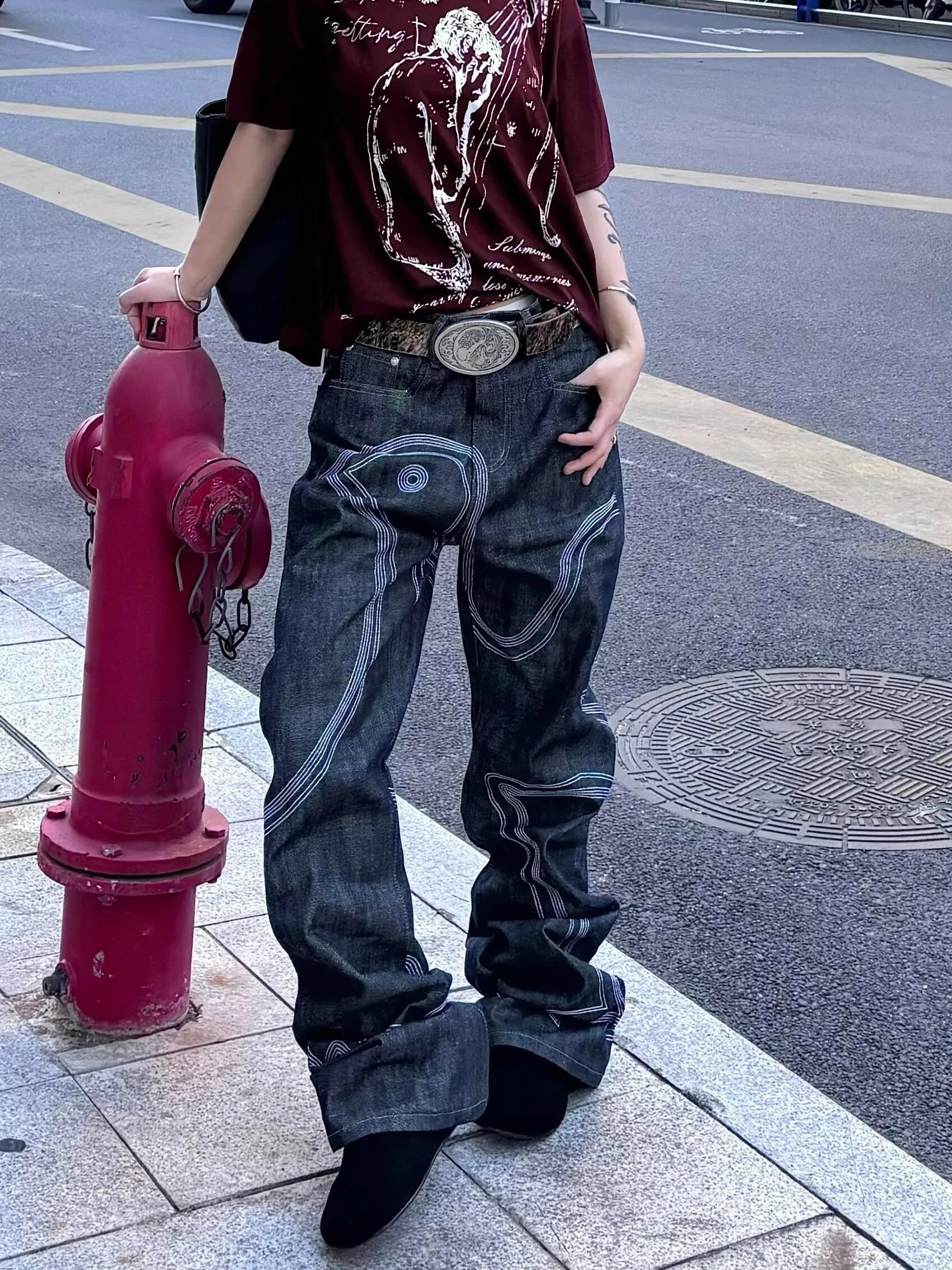 

Джинсы из голубя в американском стиле ретро, свободные повседневные мужские и женские брюки High Street, маленькие брюки для пар Cleanfit Street Sle