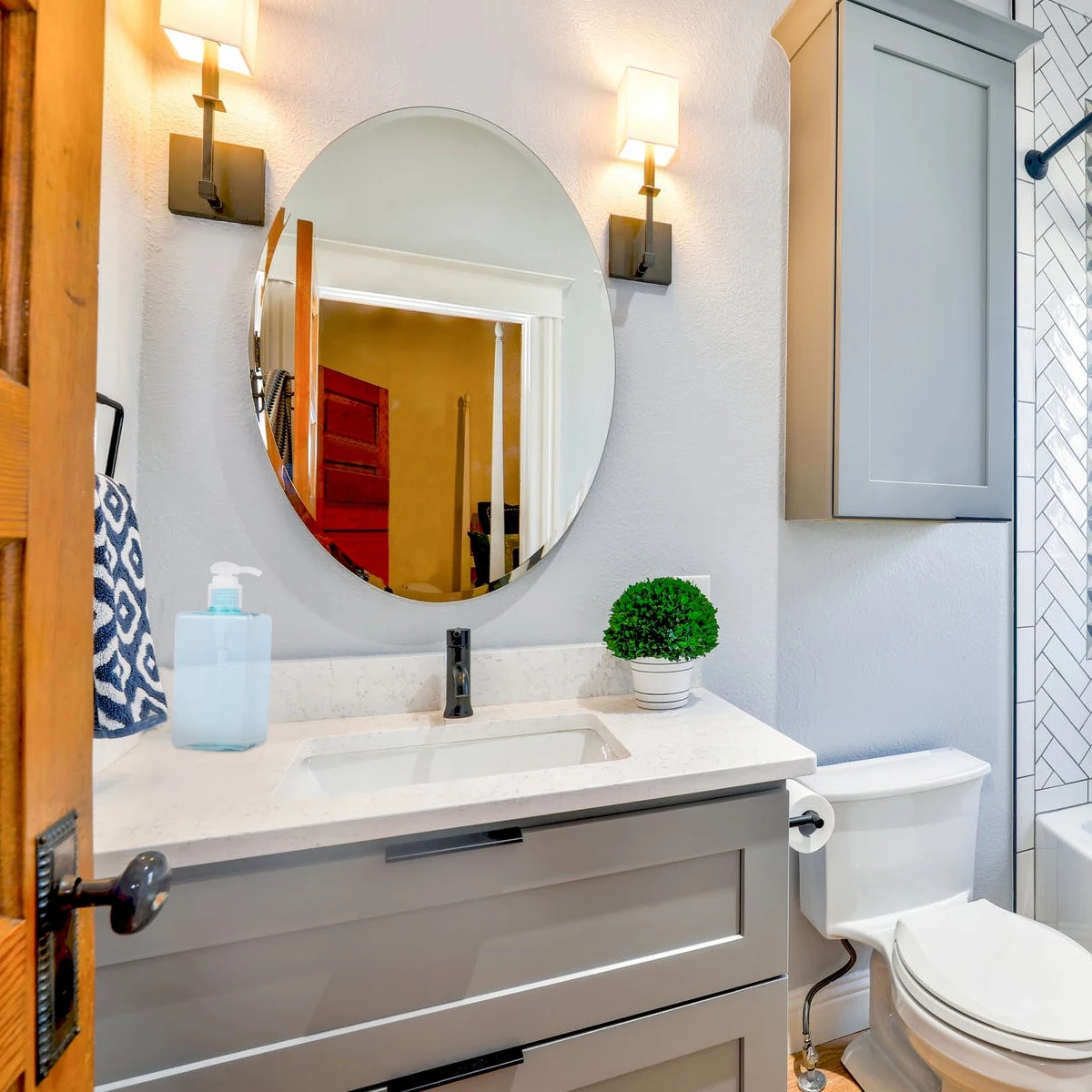 

Bottle Plastic Lotion Dispenser Toiletries Containers Leakproof Refillable Empty Bottles Blue Small Pump