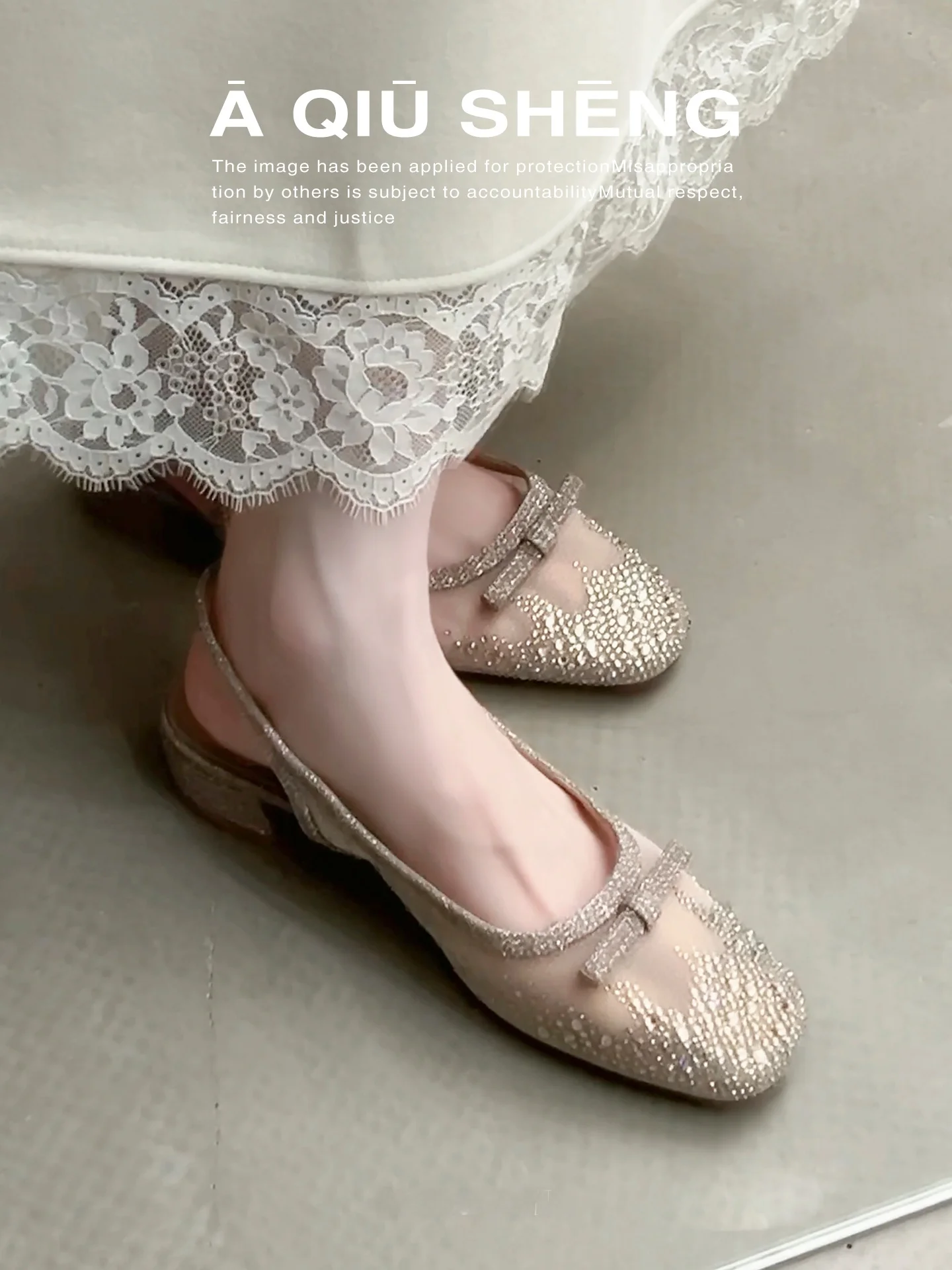 sandalias-de-tacon-grueso-de-cuero-con-diamantes-de-imitacion-y-puntera-cubierta-para-mujer-diseno-hueco-de-malla-de-alta-gama-para-verano