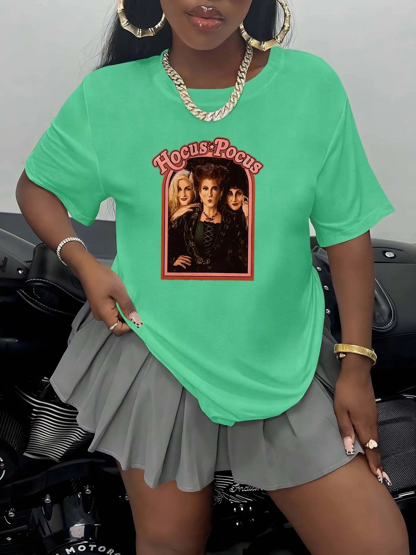Plus Size Hocus Pocus Inspired Chic Outfits Embrace Magical Movie Vibes With Elegant Fashion Pieces For Curvy Style Enthusiasts