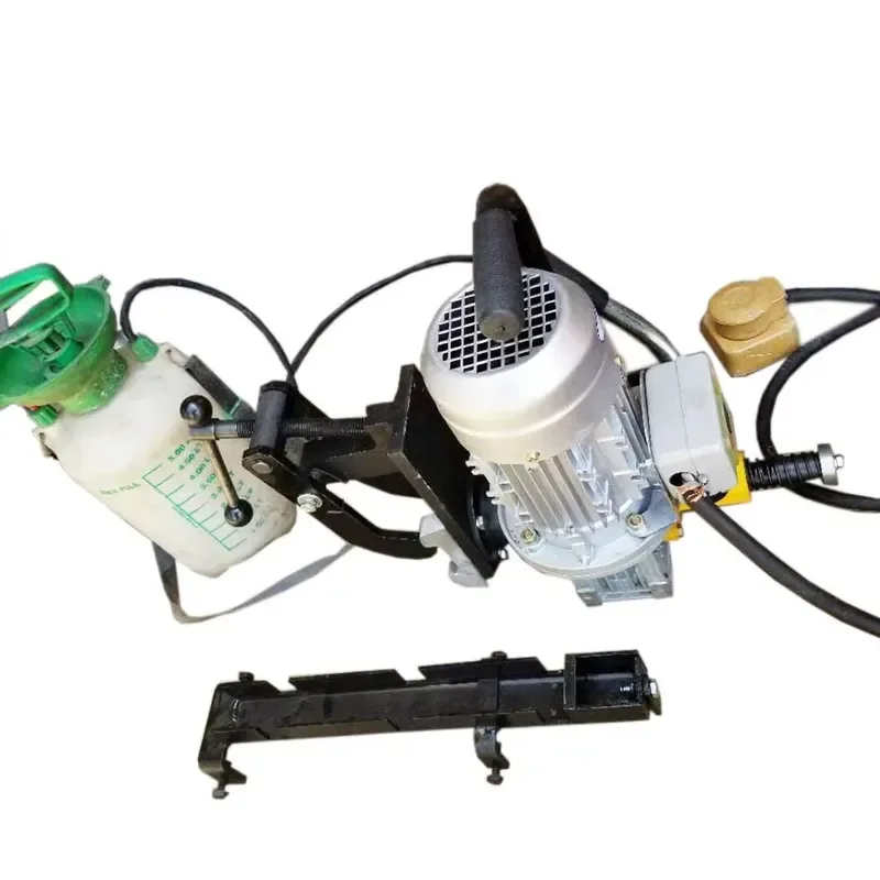 Construction machinery, railway drilling rig, road nail plate maintenance, rapid installation