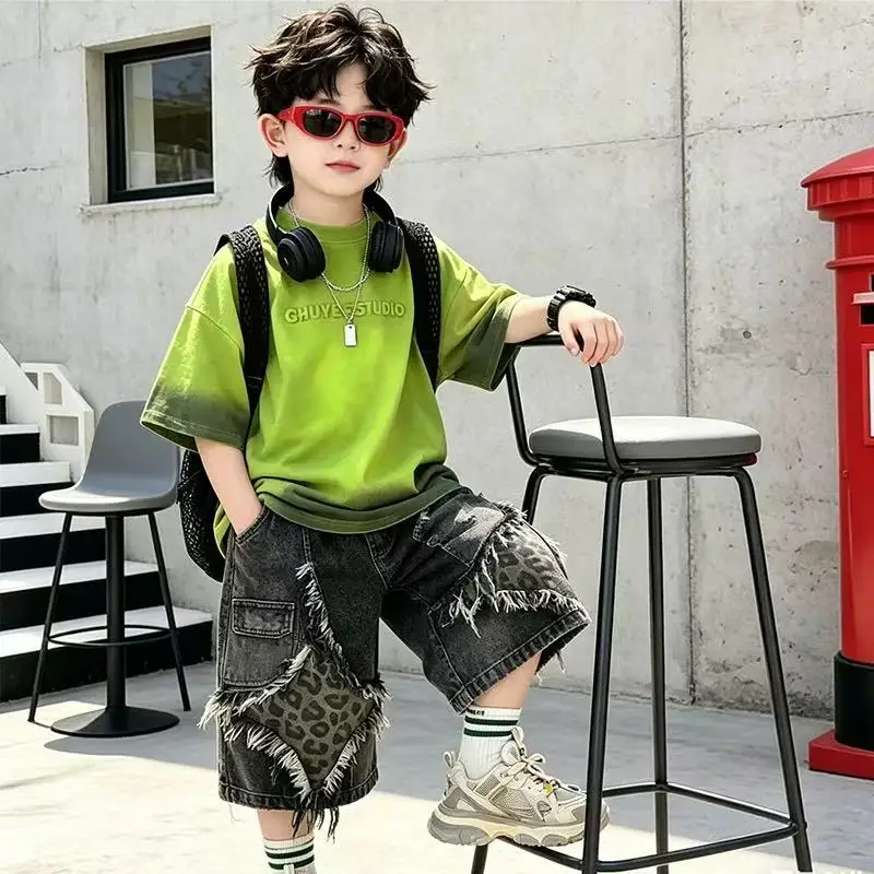 Boys Summer Suit New Fashion Explosion Fruit Green T-shirt Cool Handsome Leopard Print Denim Shorts Two-piece Set 2026