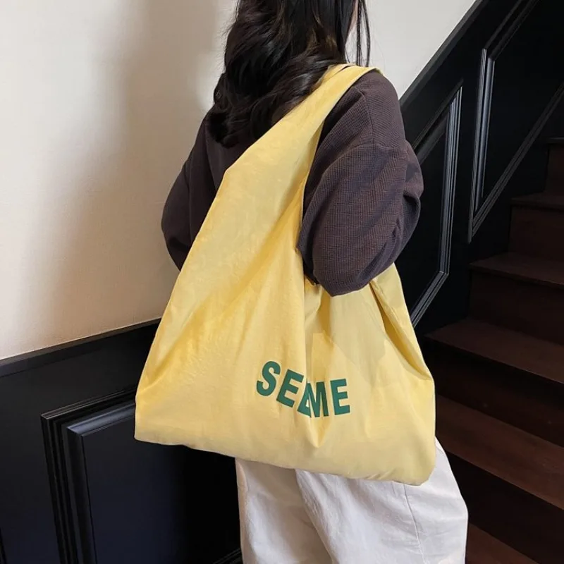 

Великолепная модная сумка через плечо для повседневного использования, горячая распродажа, регулируемая новая студенческая сумка через плечо, женская сумка, подходящая для кофе, свидания с друзьями