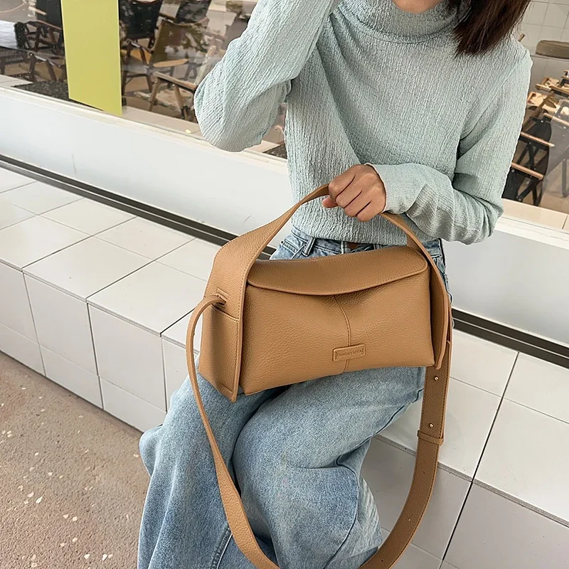 

Classic Women Handbag With Chain Strap, Genuine Leather Crossbody Bag For Ladies, Popular Messenger Shoulder Style