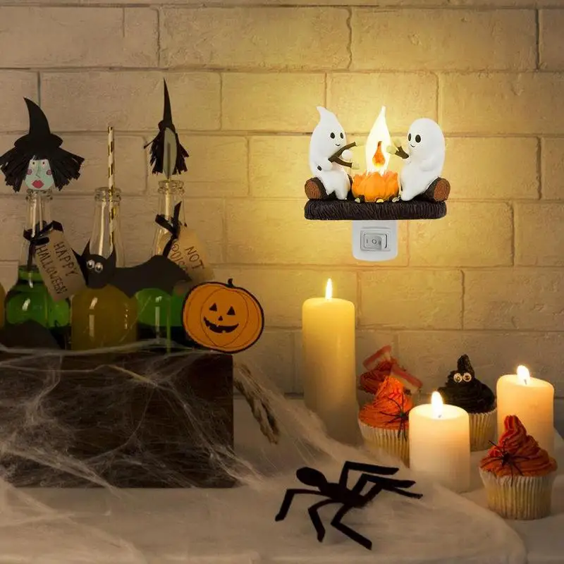 Ghost Campfire Night Light Halloween Lamp Spooky Ghost Flickering Night Light Bedside Lamps Table Lamp Plug-in Ghost Night Light