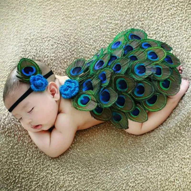 

2pcs/ Newborn Baby Photo Photography Prop Peacock Costume Outfit with Feather Wings for Infant Shoot Animal Theme Photo Session