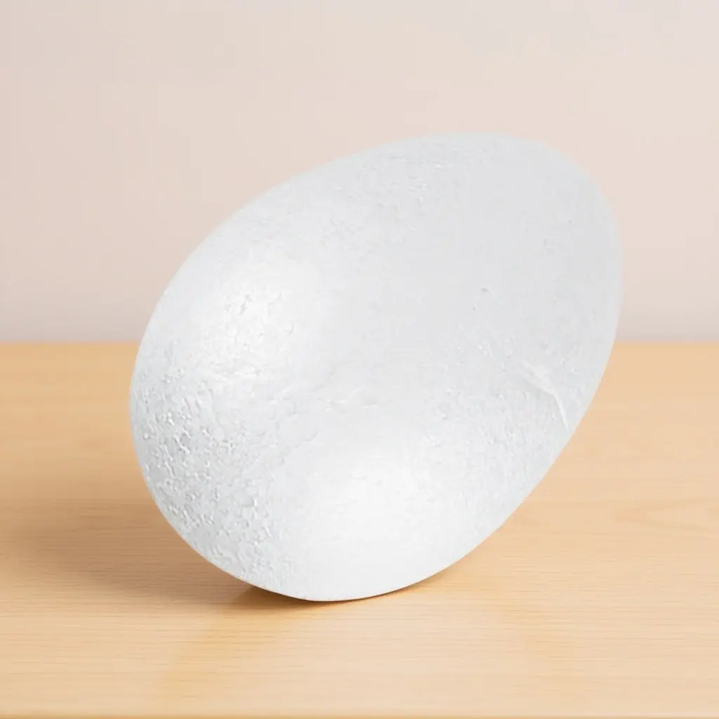 Œuf en mousse blanche de 20 cm pour les activités manuelles de Pâques, solide, léger, surface lisse pour la peinture et la décoration.