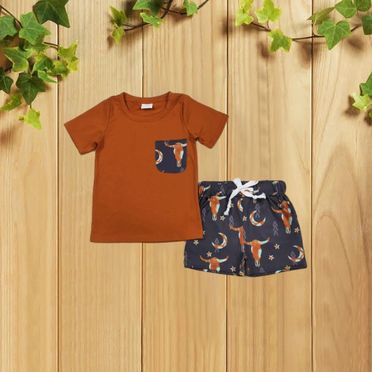 

6.19 BSSO0758 Children's Short Sleeve Shorts Set with Star Moon High Mountain Buffalo Head Pockets Brown Red Outfit for Kids
