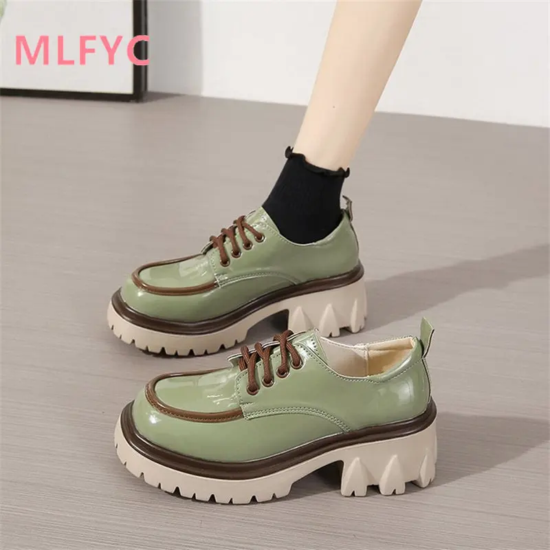 

2023 new vintage single shoes women's round toe lace up versatile loafers women's thick soles fashion British style single shoes