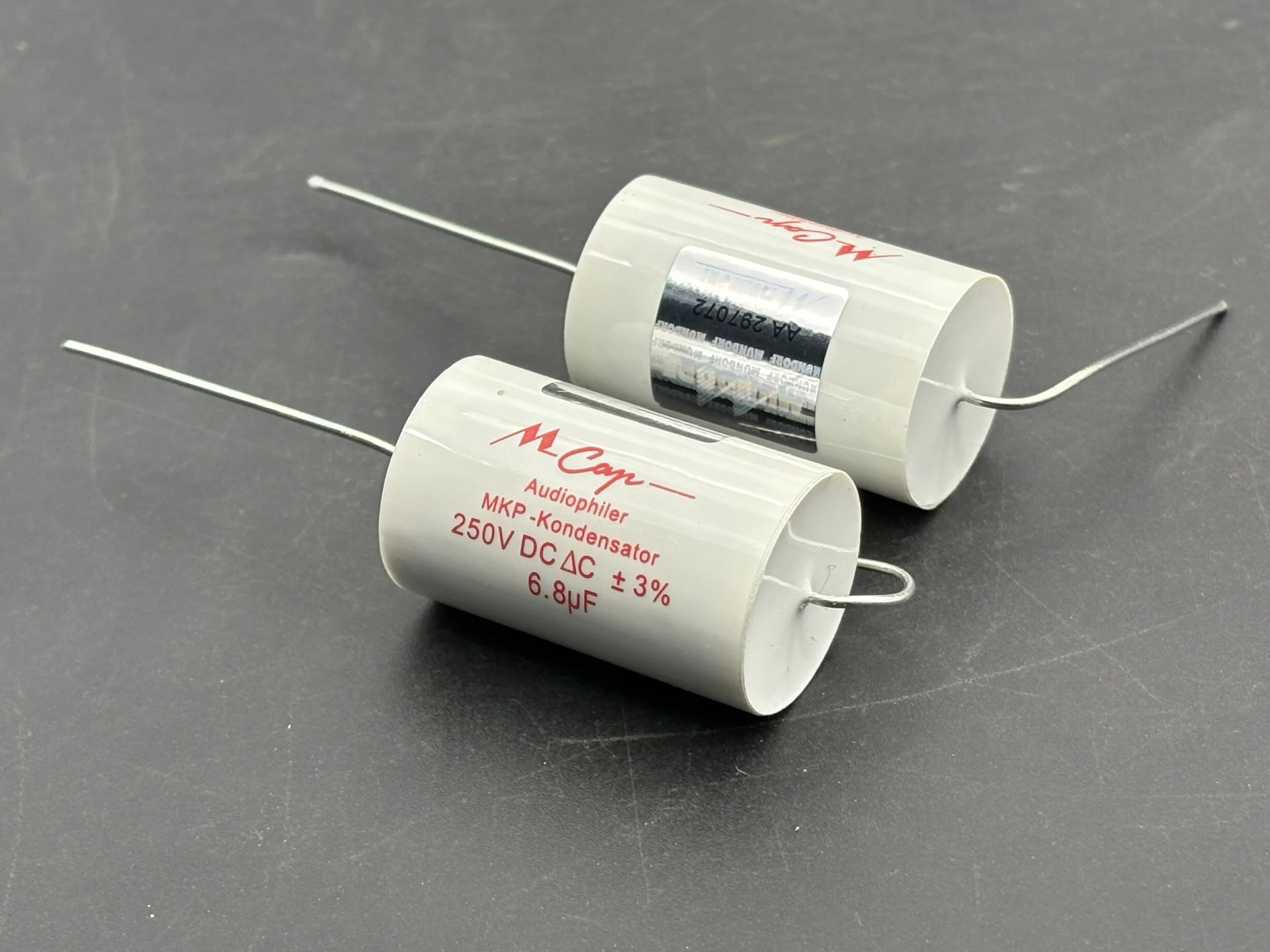 2PCS Mundorf Mcap 6.8UF 250V MKP M 685 250V audio Non-Polar coupling amplifier NP 6U8 capacitor Germany free shipping