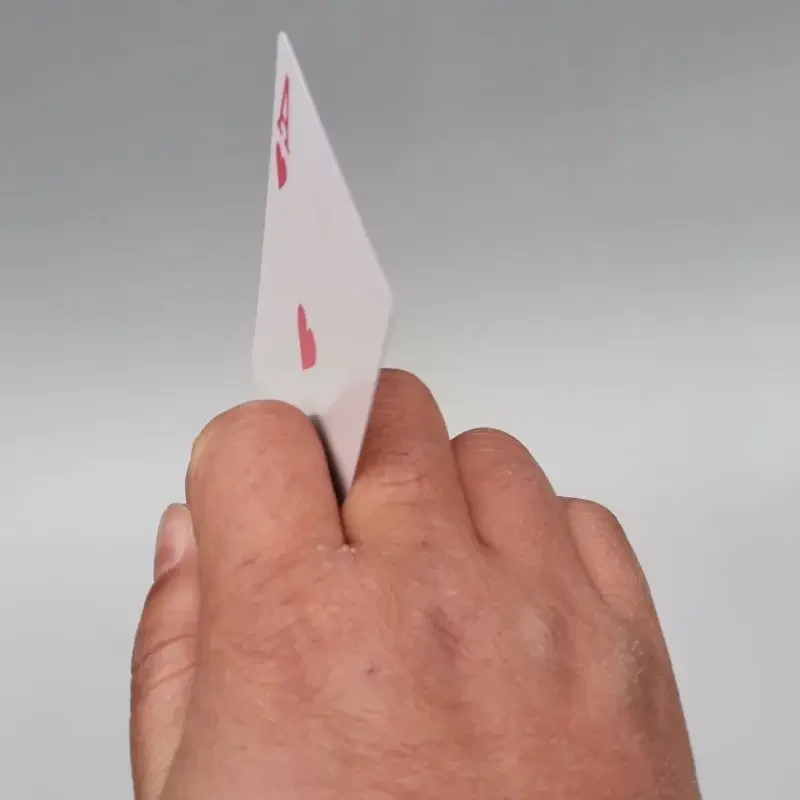 Mini Pocket Plastic Playing Card Launching Device Outdoor Portable EDC Playing Card Slingshot Toy