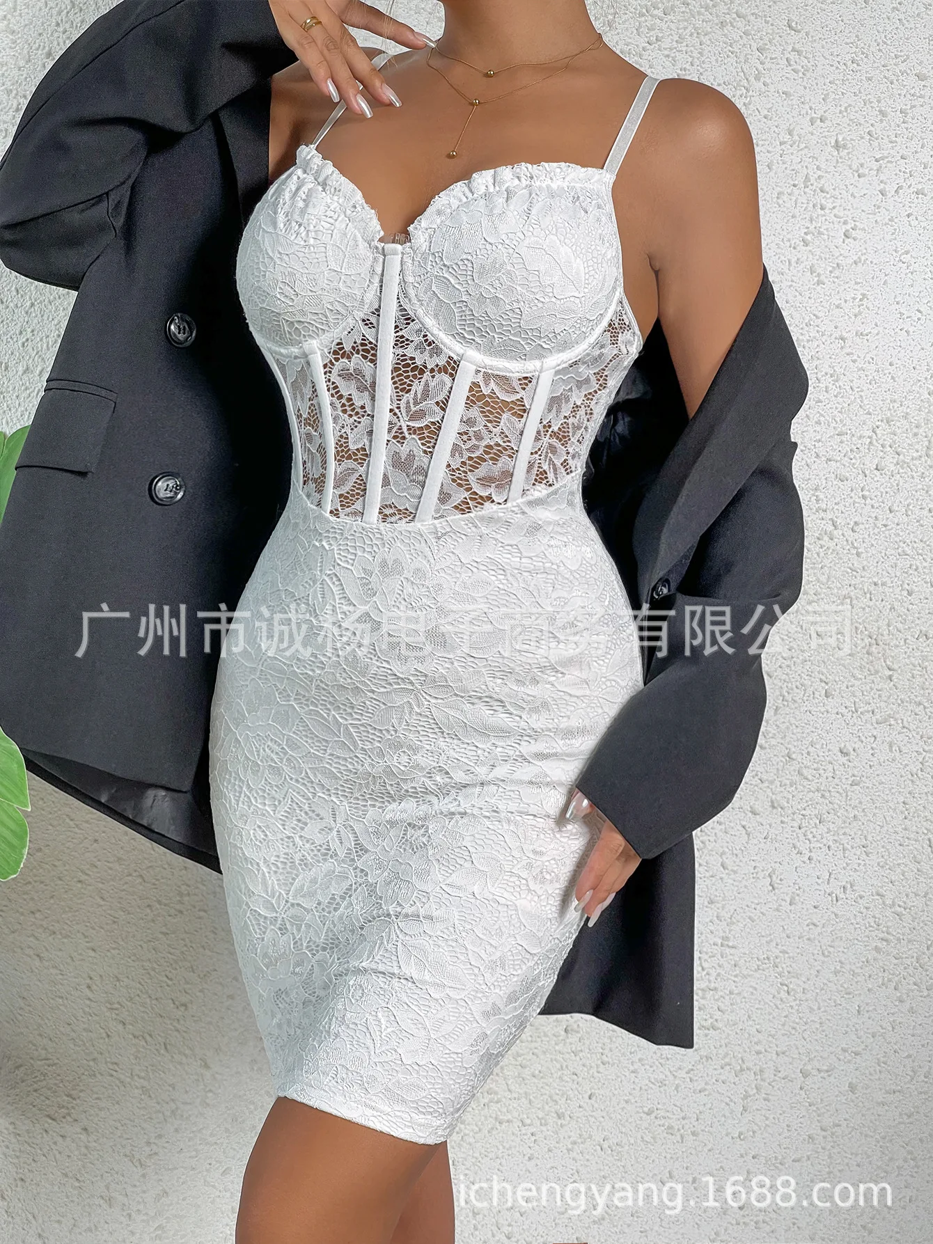 

2025 Dress Women Elegant Fashion Beautiful Women's Deep V-neck Low-cut Hot Girl Package Hip Dress Hollow Lace Splicing Dresses
