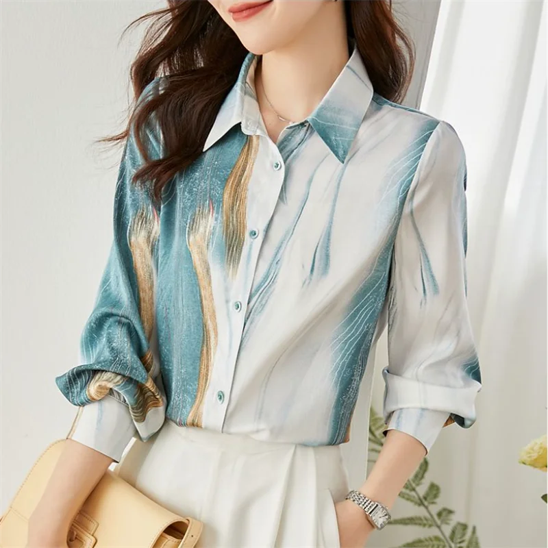 Fashion Shirt Women Blouse Printing Button Cardigan Blous Elegant All-match Top High Street Spring Autumn Turn-down Collar Shirt