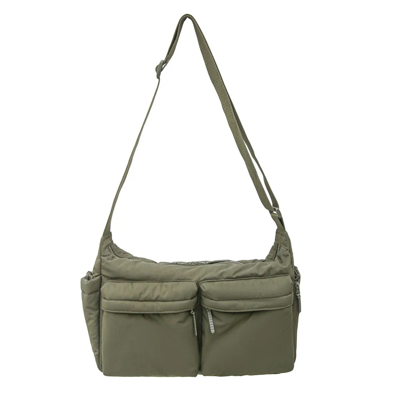 여러 개의 포켓이 있는 대형 나일론 핸드백; 일상적인 사용을 위한 캐주얼하고 시크한 메신저 백입니다.