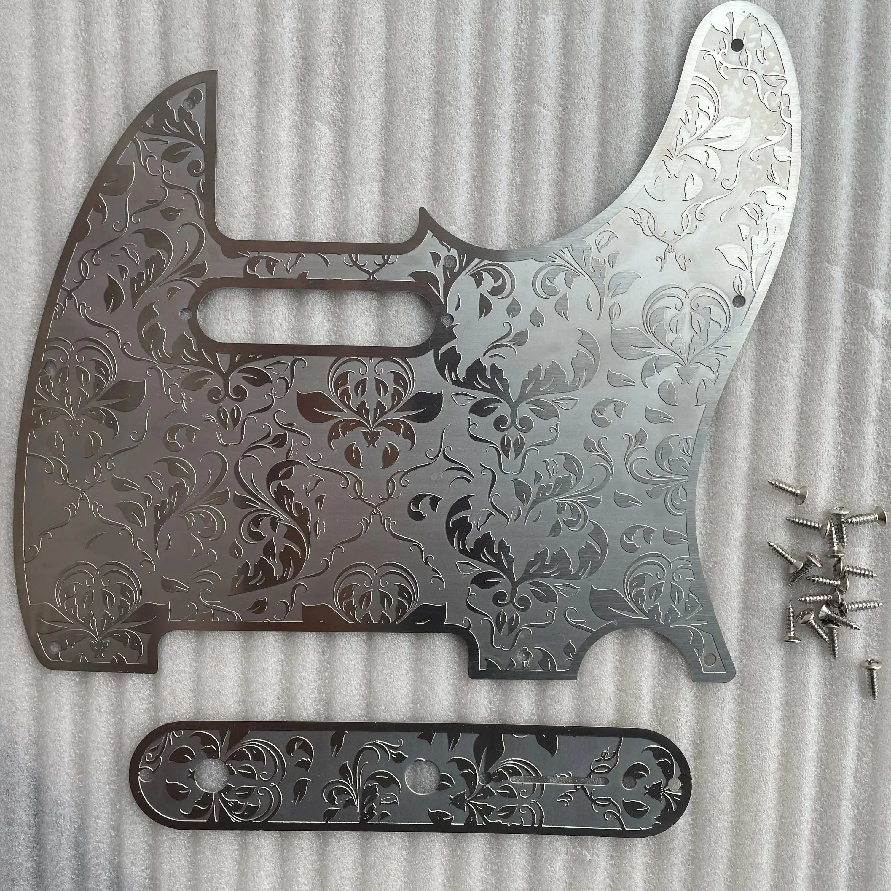 Handmade Carved Pattern Electric Guitar Pickguard, Stainless Steel, 3Ply 11 Holes, Scratch Plate, Screws Fit, TL Guitar Parts