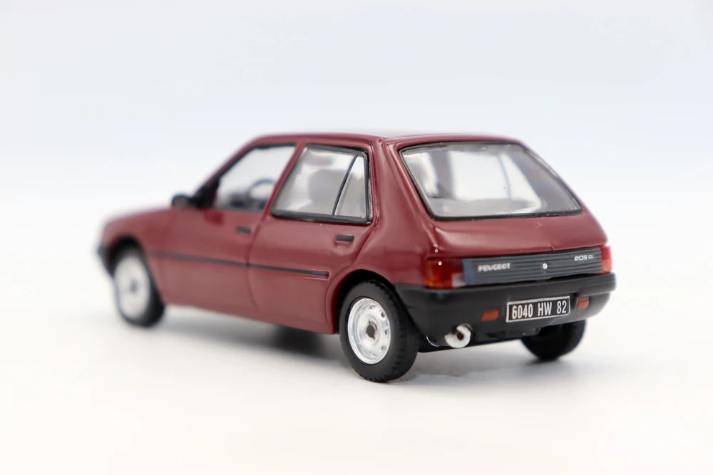 NEW 1/43 Scale Puget 205 GL 1988 Diecast Toy Car Models For Collection Gift