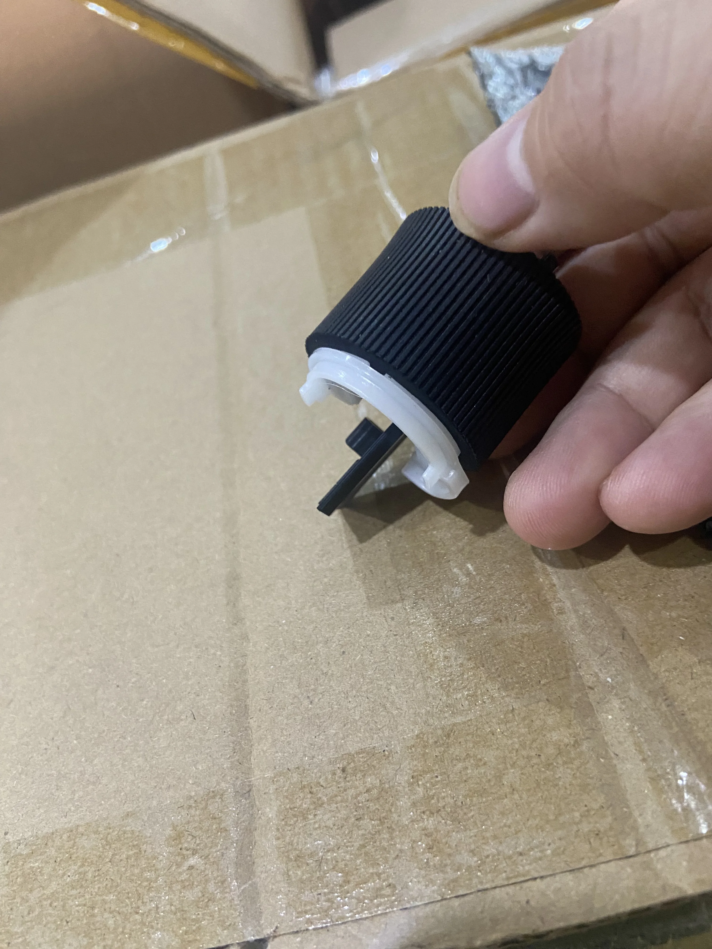 

1 компл. FL3-1447-000 FL3-1352-000 разделительная накладка ролика захвата для CANON IR 2202 2002 2204 2520 2525 2530 2535 2545 IR2545