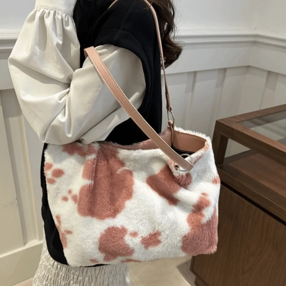 Fashion Large Capacity Plush Tote Bag Versatile Durable Cow Print Shoulder Bag Fluffy Soft Underarm Bag Daily Commute