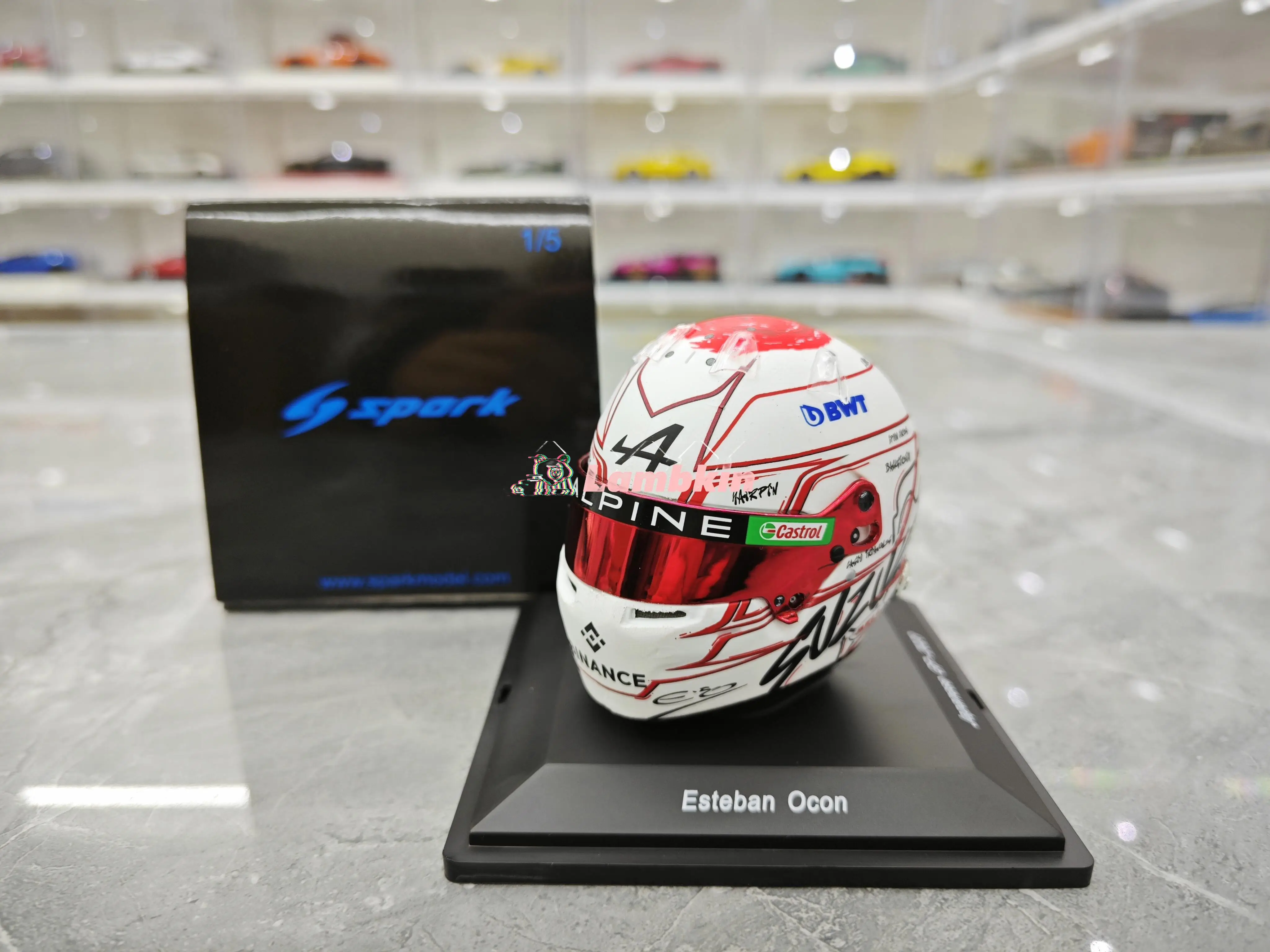 

Spark Helmet Model 1:5 For 2023 Japan BTW Alps Racing F1 Ocon Collection