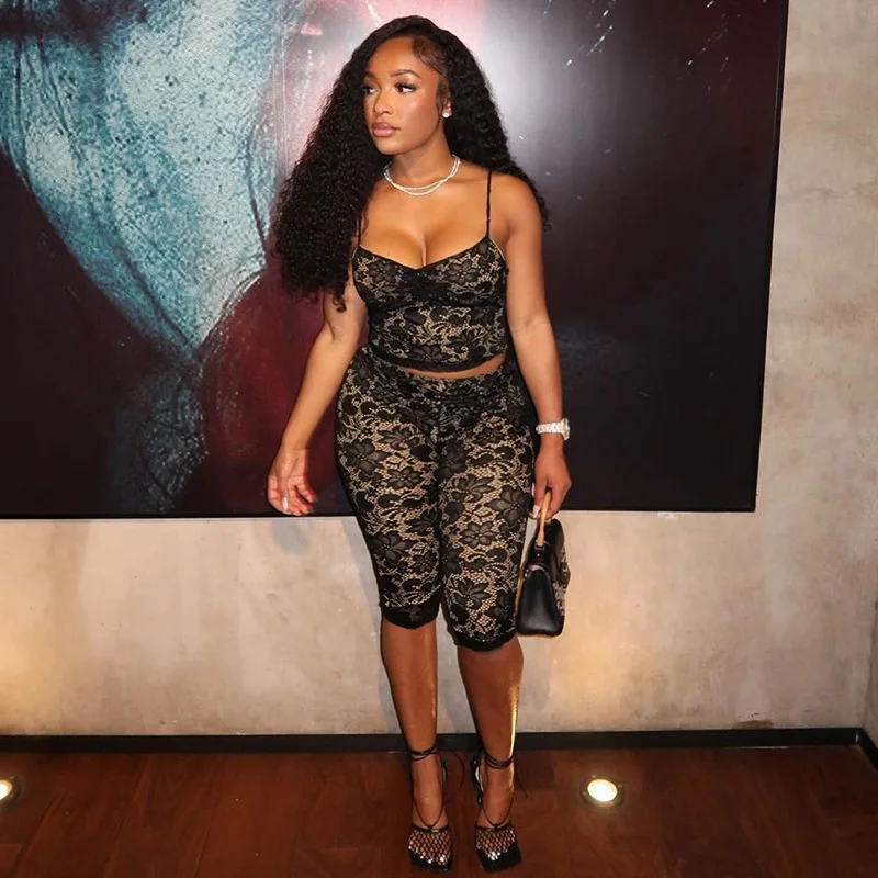 

STYLISH LADY Black Lace 2 Piece Set Women Spaghetti Strap Crop Top and Calf Length Pants Suits 2025 Summer Hollow Out Outfits