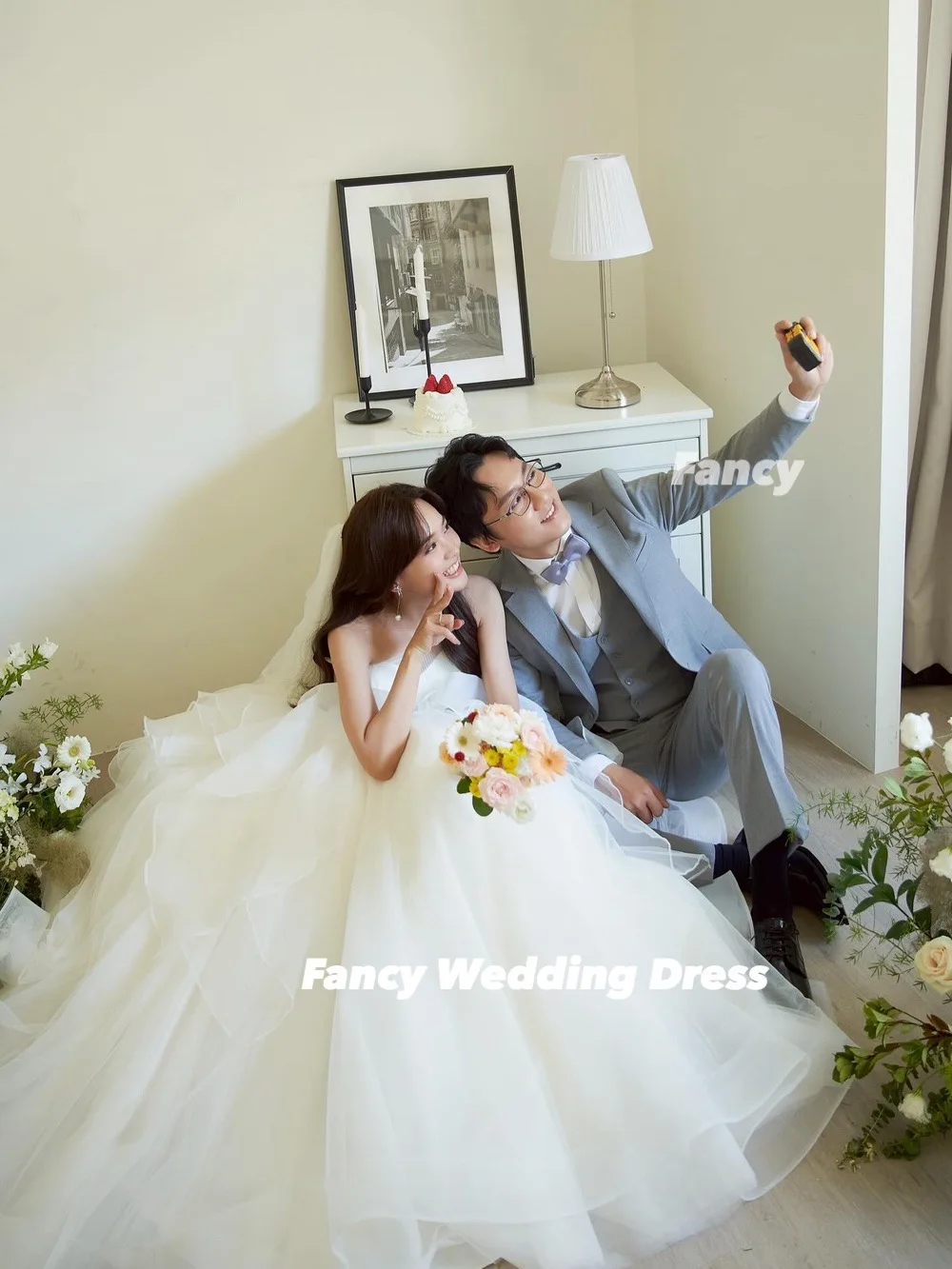 Elegancka, bogata suknia ślubna z organzy, koreańskie sesje zdjęciowe, linia A, bez rękawów, suknia ślubna, gorset z tyłu, suknia wieczorowa, szyta na miarę.