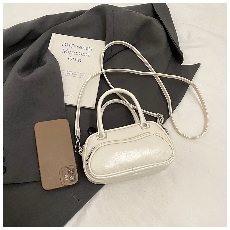 2025 جديد عصري متعدد الاستخدامات حقائب يد نسائية صغيرة فاخرة الإناث ركاب حقائب كتف مفردة لطيف Crossbody محفظة الكتف