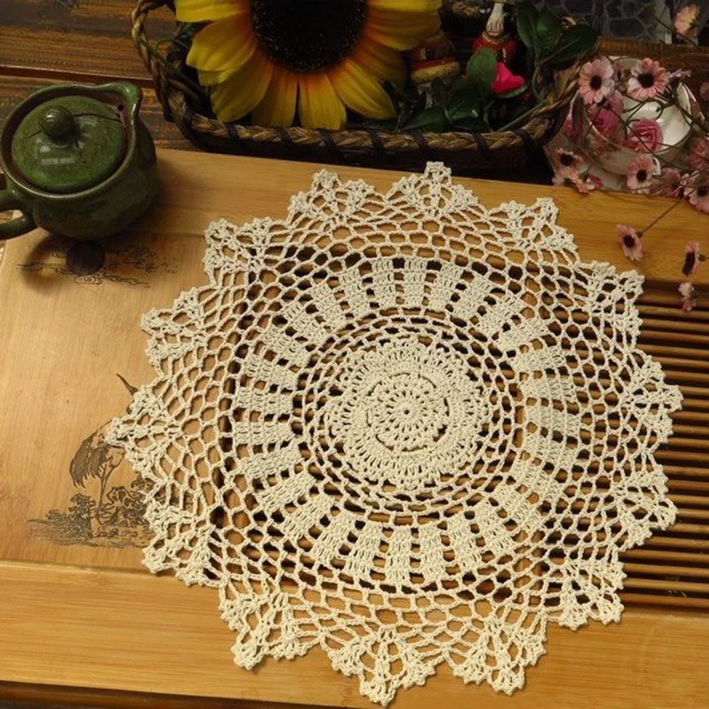 Round Hand Crocheted Doily Vintage Cotton Crochet Table Mat Wedding Napkins Cloth Lace Placemats for Dining Table Decoration