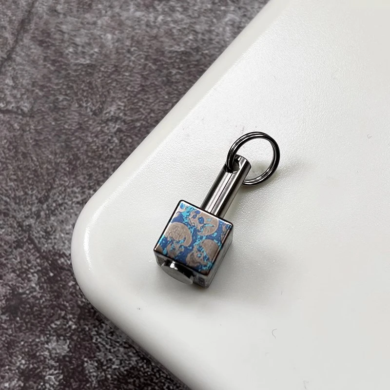 

1 шт., титановый сплав, ремешок из паракорда, нож, бусины, EDC, аксессуары для самостоятельного изготовления, бусины из паракорда, подвески для фонарика