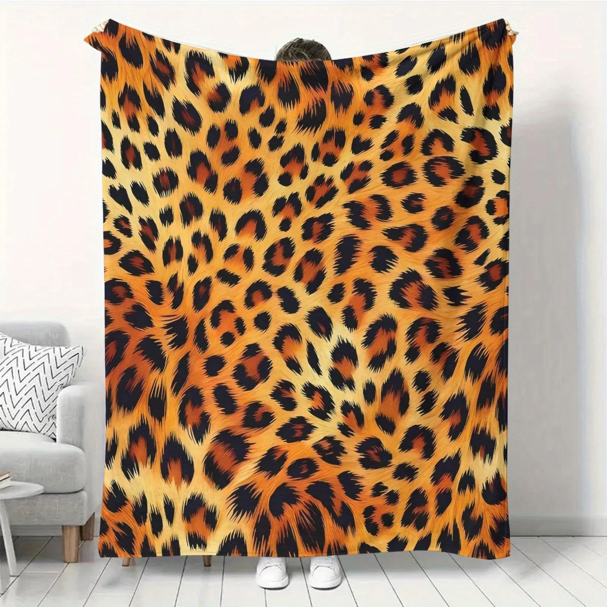 Classic Leopard Print Throw Blanket Bold Animal Spot Pattern Soft Cozy Wrap For Fashionable Living Room Bedroom And Glam Decor