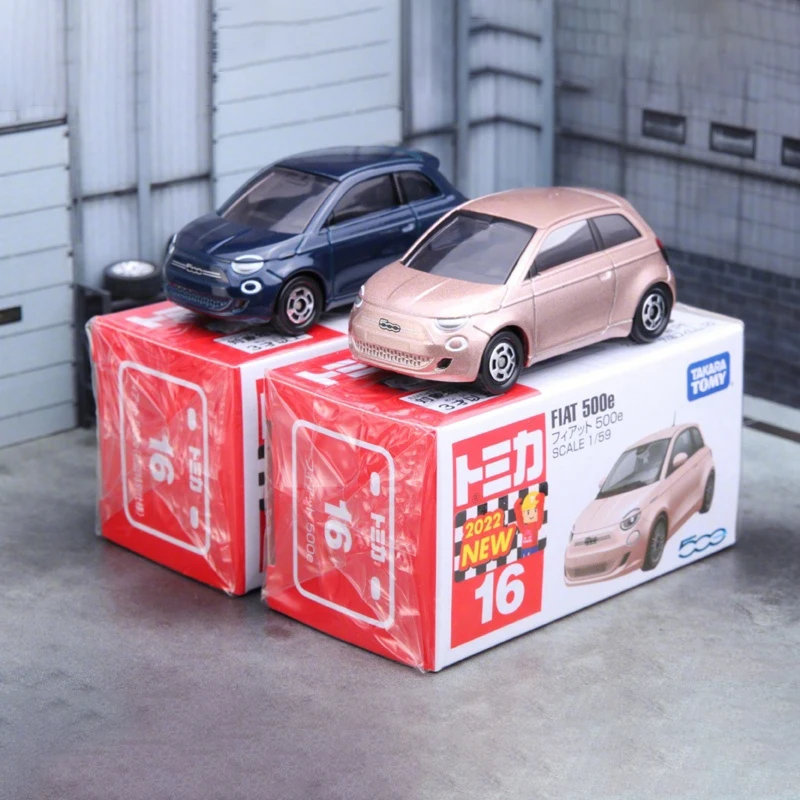 TOMY FIAT 500e Alloy Car Diecasts & Toy Vehicles Car Model Miniature Scale Model Car For Children