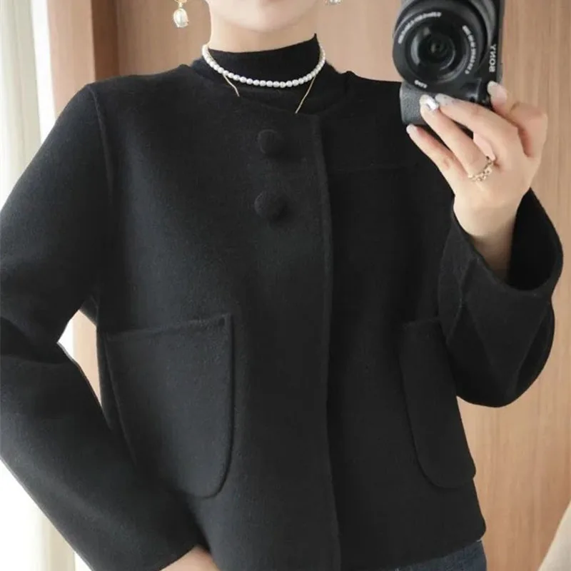 Autumn Winter 2026 New Temperament Round Neck Small Fragrant Style Double-sided Woolen Coat Women's Short Woolen Blended Coat