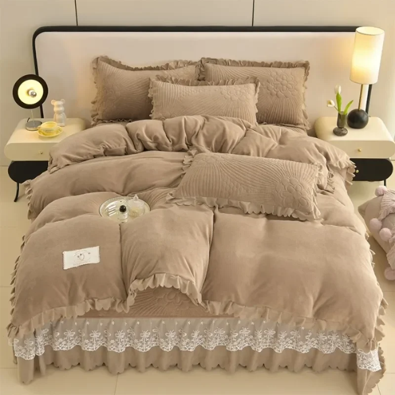 

2024 popular solid color Korean version milk velvet lace bed cover bed skirt three-piece set four-piece set single quilt cover