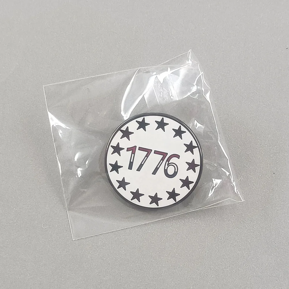 USA 1776 Emaille-Pins 4. Juli Patriotische Broschen Betsy Ross 13 Sterne Metall-Abzeichen Kleidung Rucksack Anstecknadel Schmuck Geschenk – Detail 9