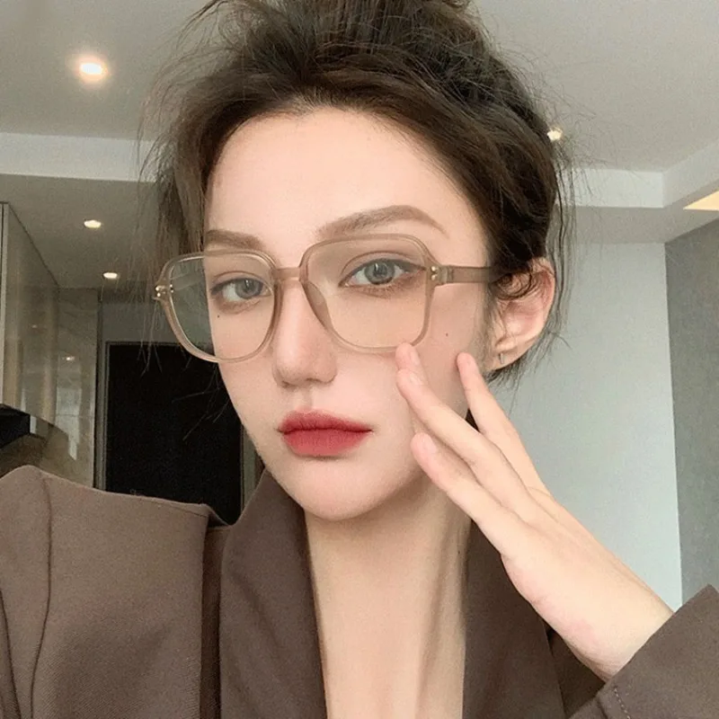 Women Anti-Blue Light Glasses Oversize Square Ultra-Light Transparent Computer Reading Eyewear Fashion Driving Eyeglasses