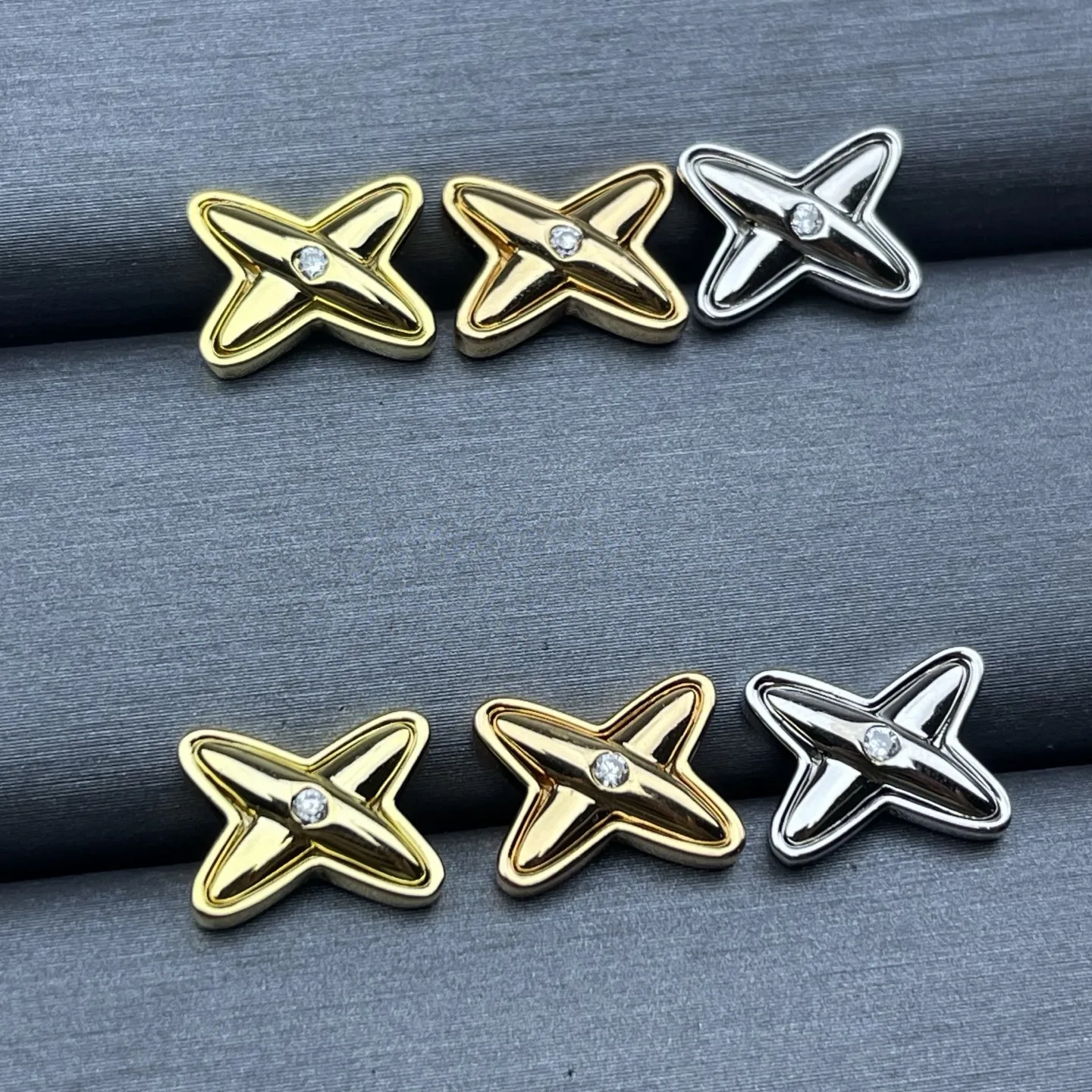 

Shangmei 925 Cross Earrings for Daily Wear