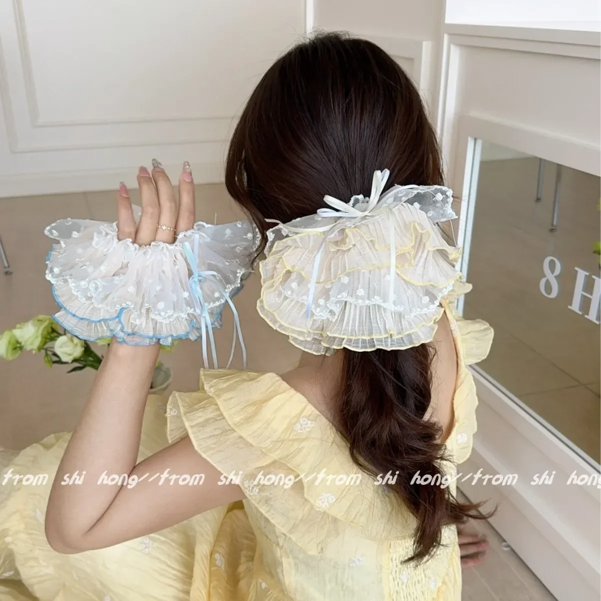 

2026 Girl Sweet Polka Dot Lace Skirt Hair Band Headband Oversized Mesh Large Intestine Ring Light Luxury Fashion Hair Rope Woman