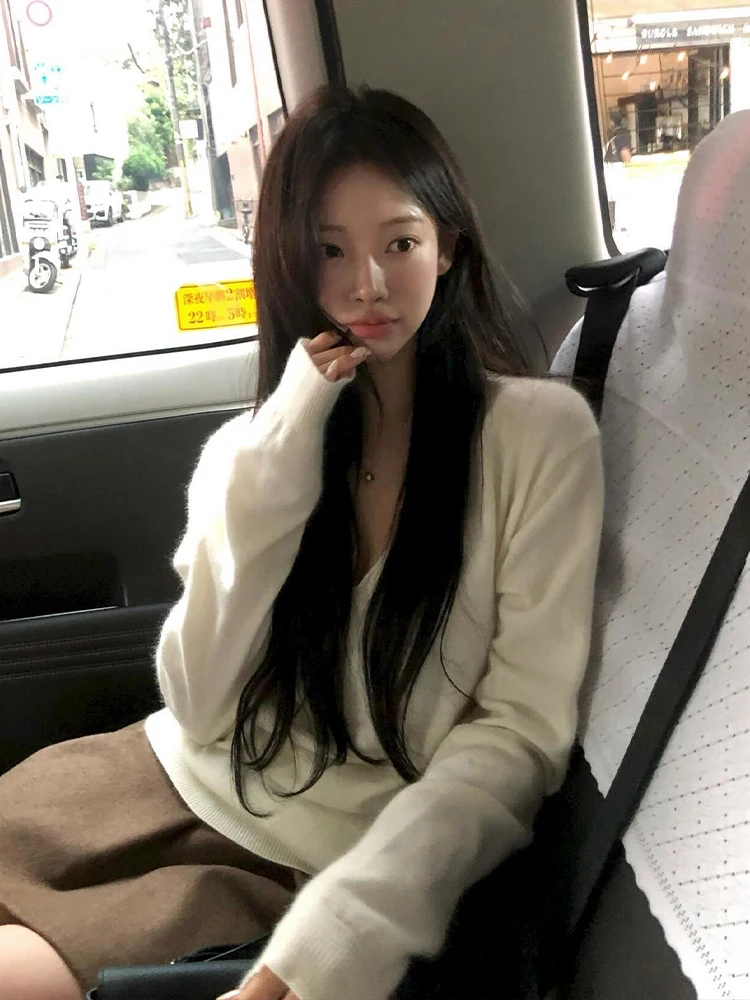 

Loose Long Sve Knitted Sweater Women's Autumn Winter V-ne Soft Plump Large Size Boting irt Slimming Top for Women