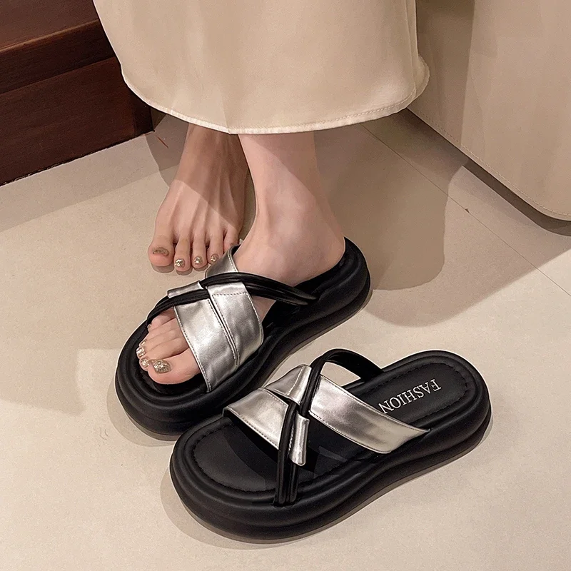 Fresh Tone Women Summer Flat Slippers Casual Elegant Color Matching Anti Slip Student Campus Daily Shoes