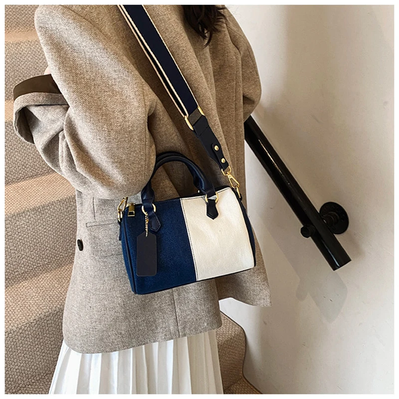 

Джинсовая сумка с цветовыми блоками 2026: Новая модная универсальная повседневная женская сумка через плечо в американском стиле