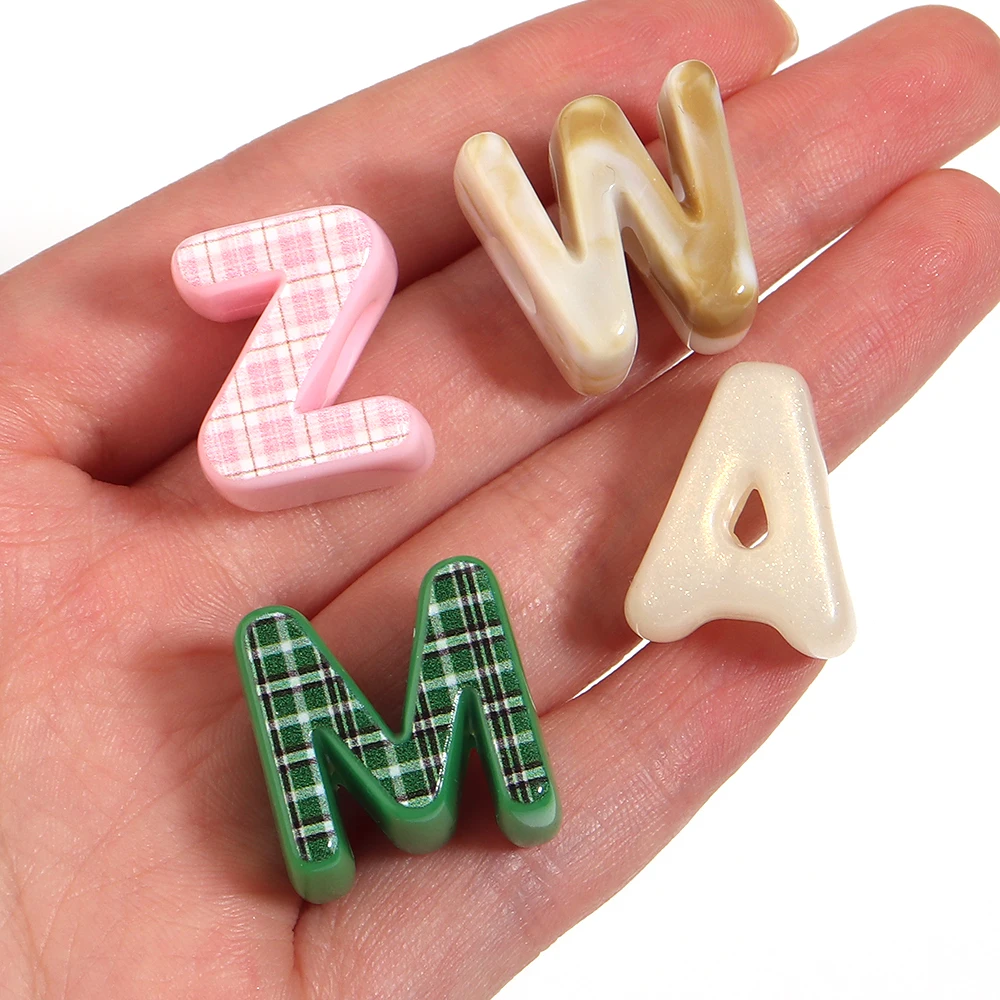 10-20 Stück gemischte Farben Acrylperlen mit englischen Buchstaben, große Löcher, lose Perlen für Schmuckherstellung, DIY-Schlüsselanhänger-Zubehör – Detail 5