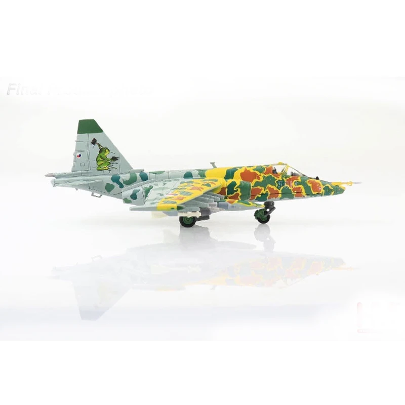 

Die cast Slovak Air Force Su-25K fighter jet militarized combat 1:72 ratio alloy and plastic simulation men's gift