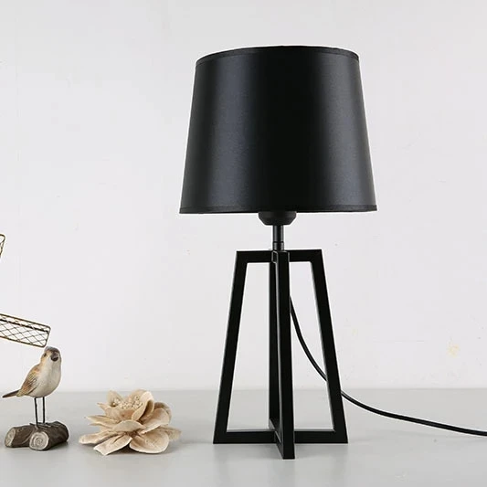 

Nordic Design Bedroom Bedside Design Lamp New Chinese Simple Lamp Modern Fabric Romantic Living Room Hotel Engineering Desk Lamp