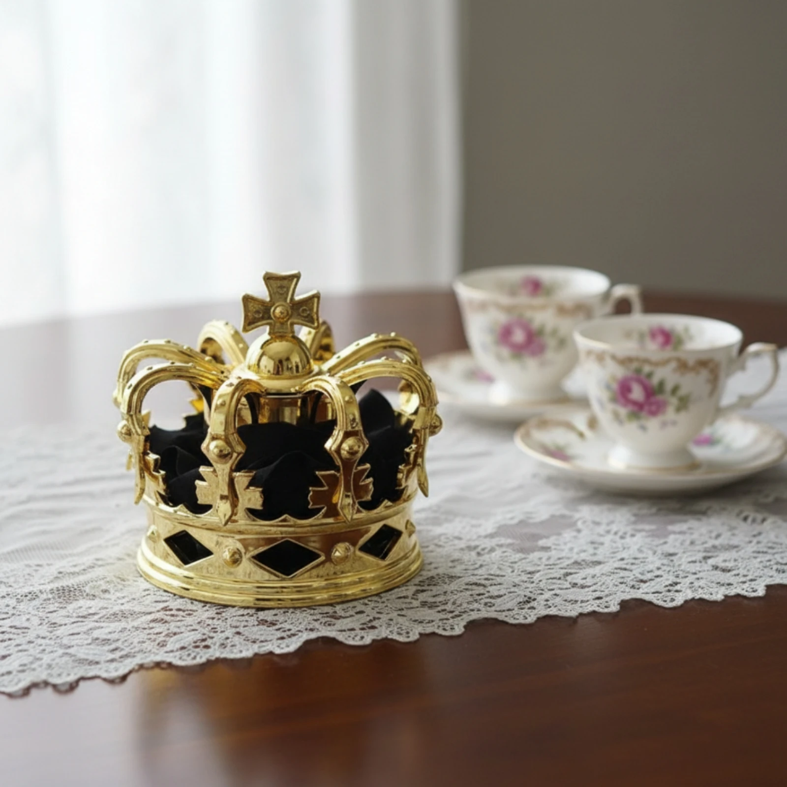 Crown Hair Clip Secure Mini Crown with Clip Accessory Sturdy Comfortable for Cosplayers, Costume Parties, Photoshoots view 4