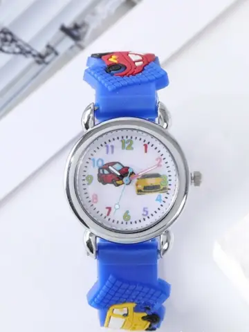 Reloj para niños con coche de dibujos animados de Color a la moda, reloj para niños de escuela primaria, regalo con correa de silicona 3D