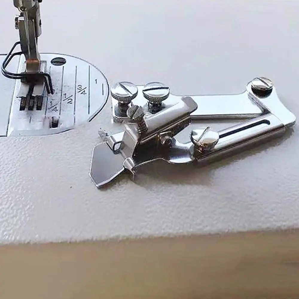 دليل خياطة الخياطة قطعة قدم الضغط في ماكينة الخياطة مقياس تاكر ناعم أداة DIY قابلة للتعديل مع مفك براغي لآلة الخياطة الصناعية