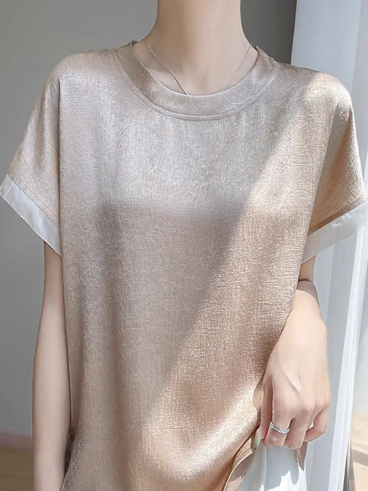 エレガントなサテン半袖ラウンドネック Tシャツ女性のシンプルな夏のルーズ薄いスタイルトップ快適な通気性のあるピュアカラー